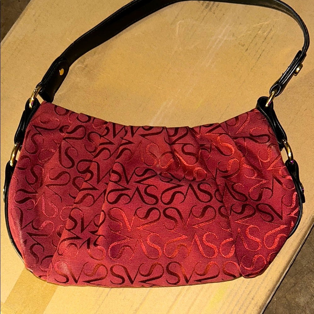 NWOT Vera Wang Purse / Shoulder Bag